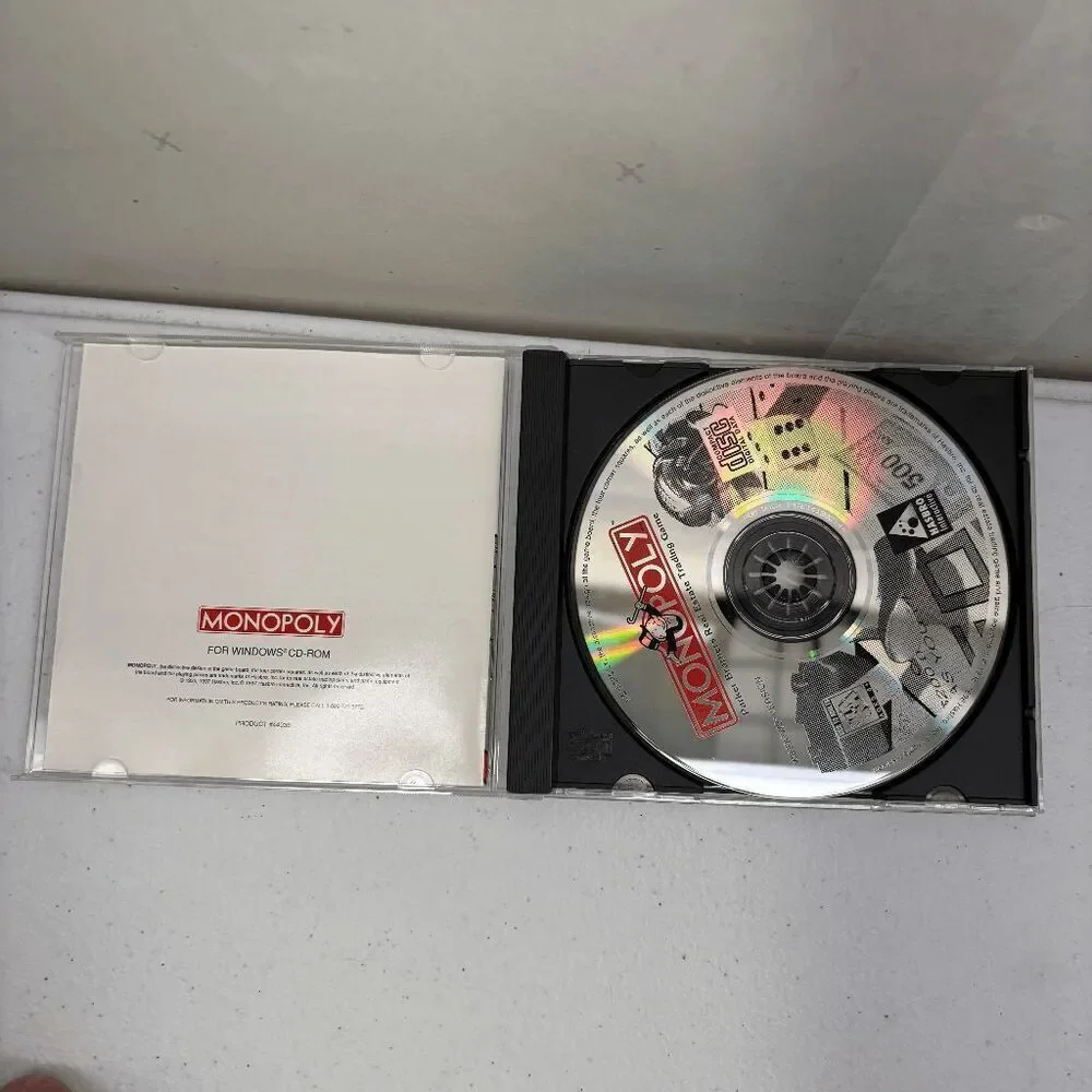 NHL 99 2000 Madden 99 2000 Monopoly 1995 Edition PC Games CD-ROM‎